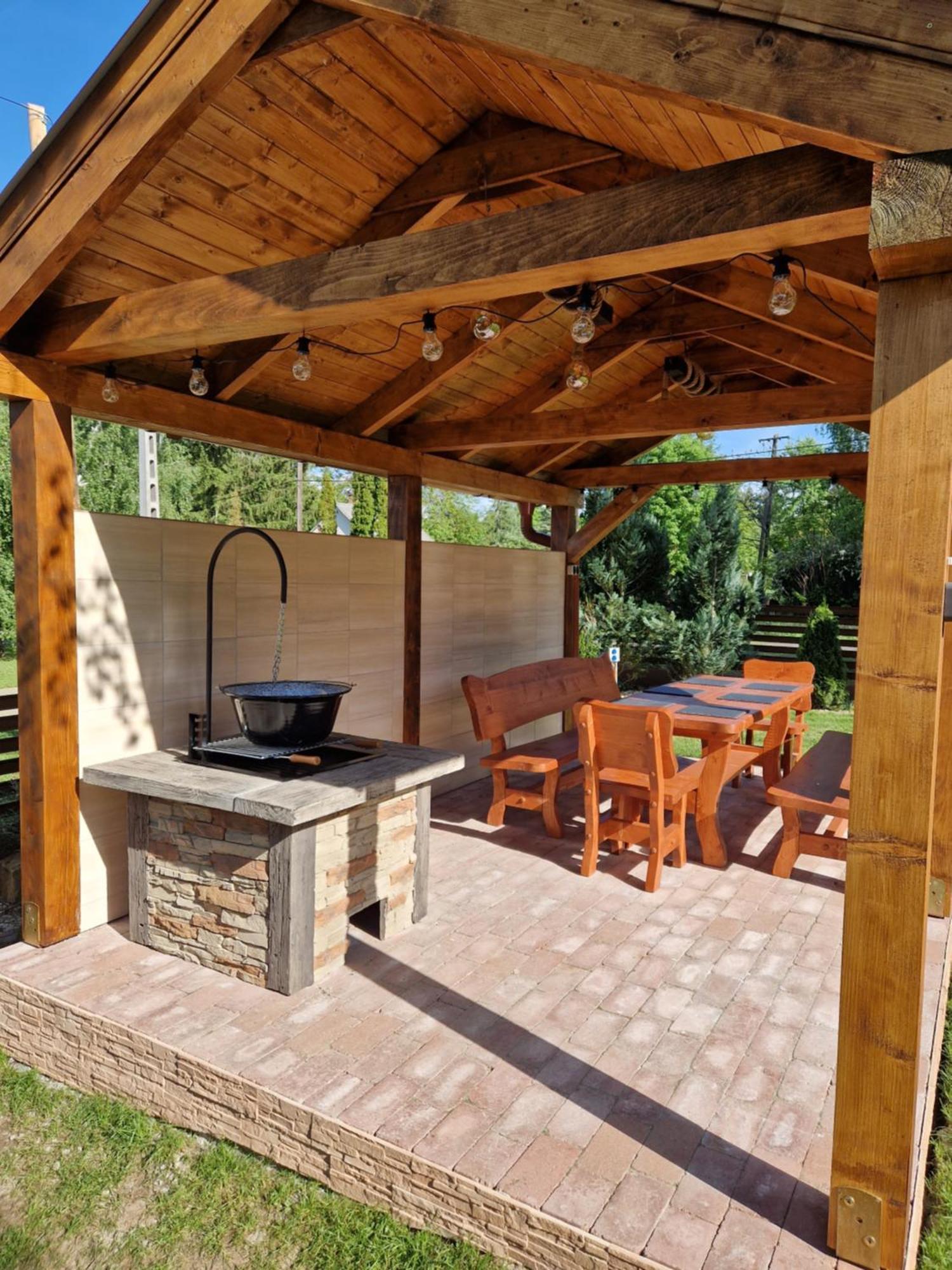 Banki Vendeghaz Villa Екстериор снимка