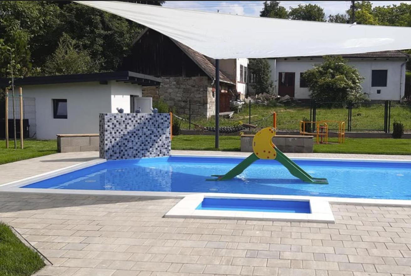 Banki Vendeghaz Villa Екстериор снимка